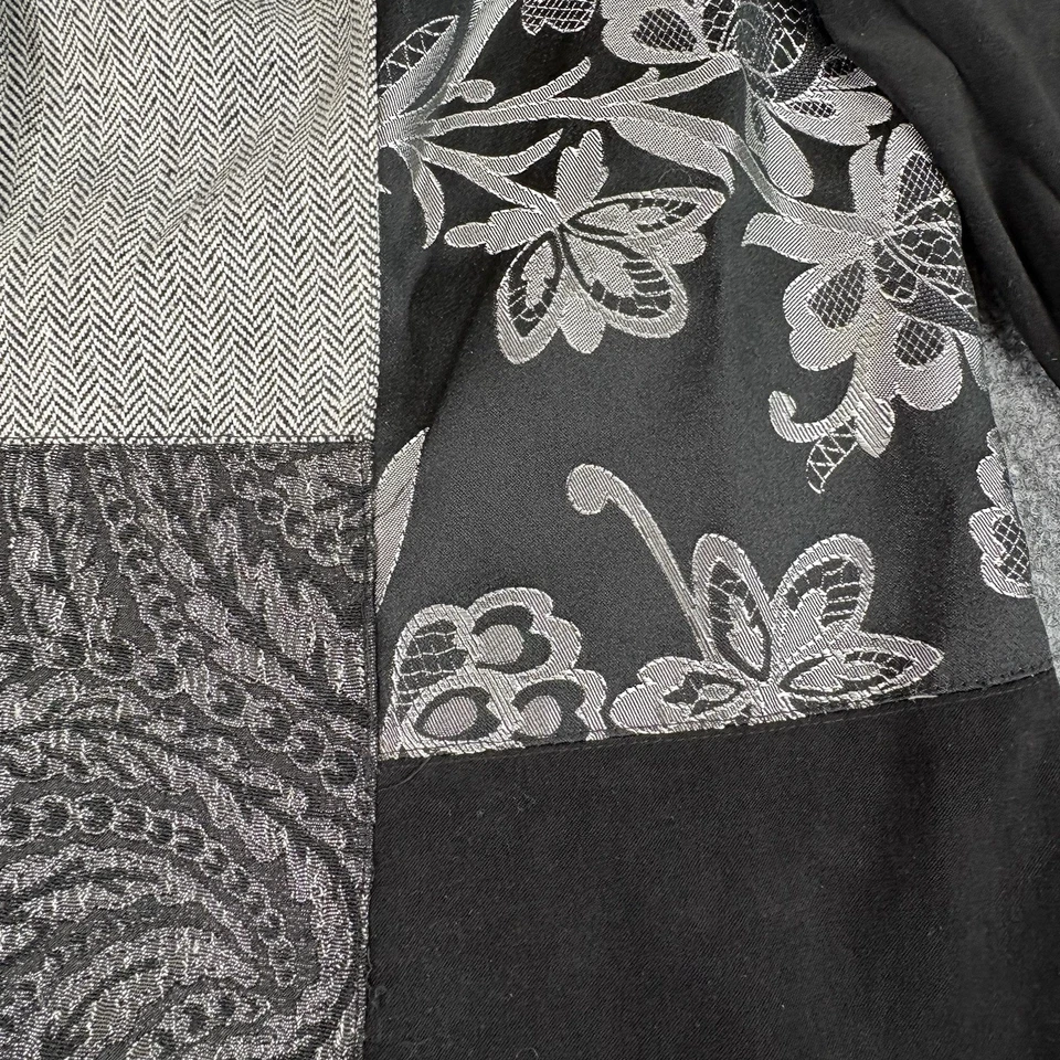 VTG Y2K Notations Patchwork Blazer  1X Black Gray Mixed Print Jacket Boho Artsy  - Image 4 of 4