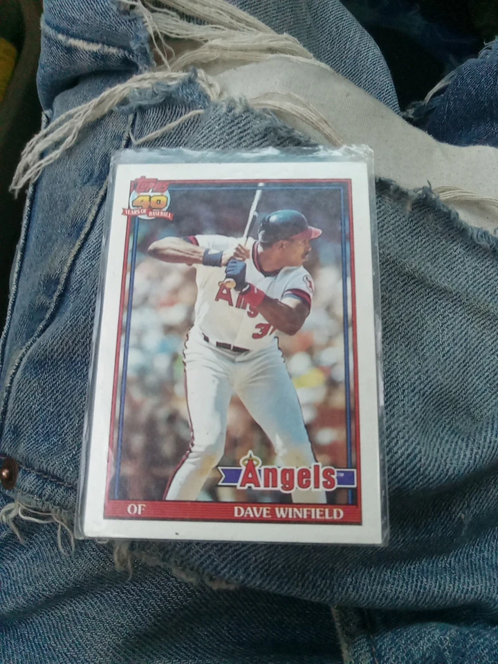 Topps 40s Baseball Card 1991 Dave Winfield Angels #640 - Image 2 of 4