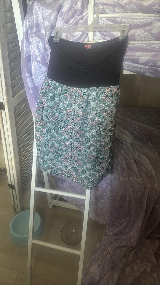 Stylish Black and Patterned Tube Top Dresswith Elastic - Image 3 of 4