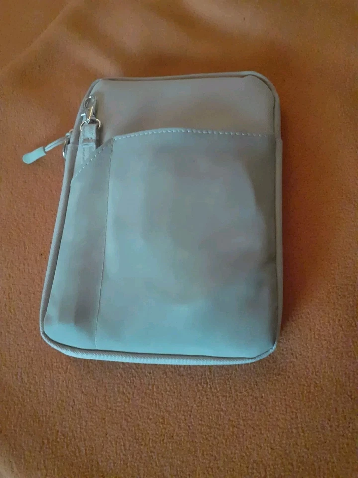 Tablet 8 Zoll - Bild 2 von 4