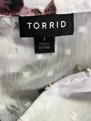 TORRID size 1 ivory floral skater dress 3/4 sleeve sheer lined ruffled hem vneck - Picture 11 of 13