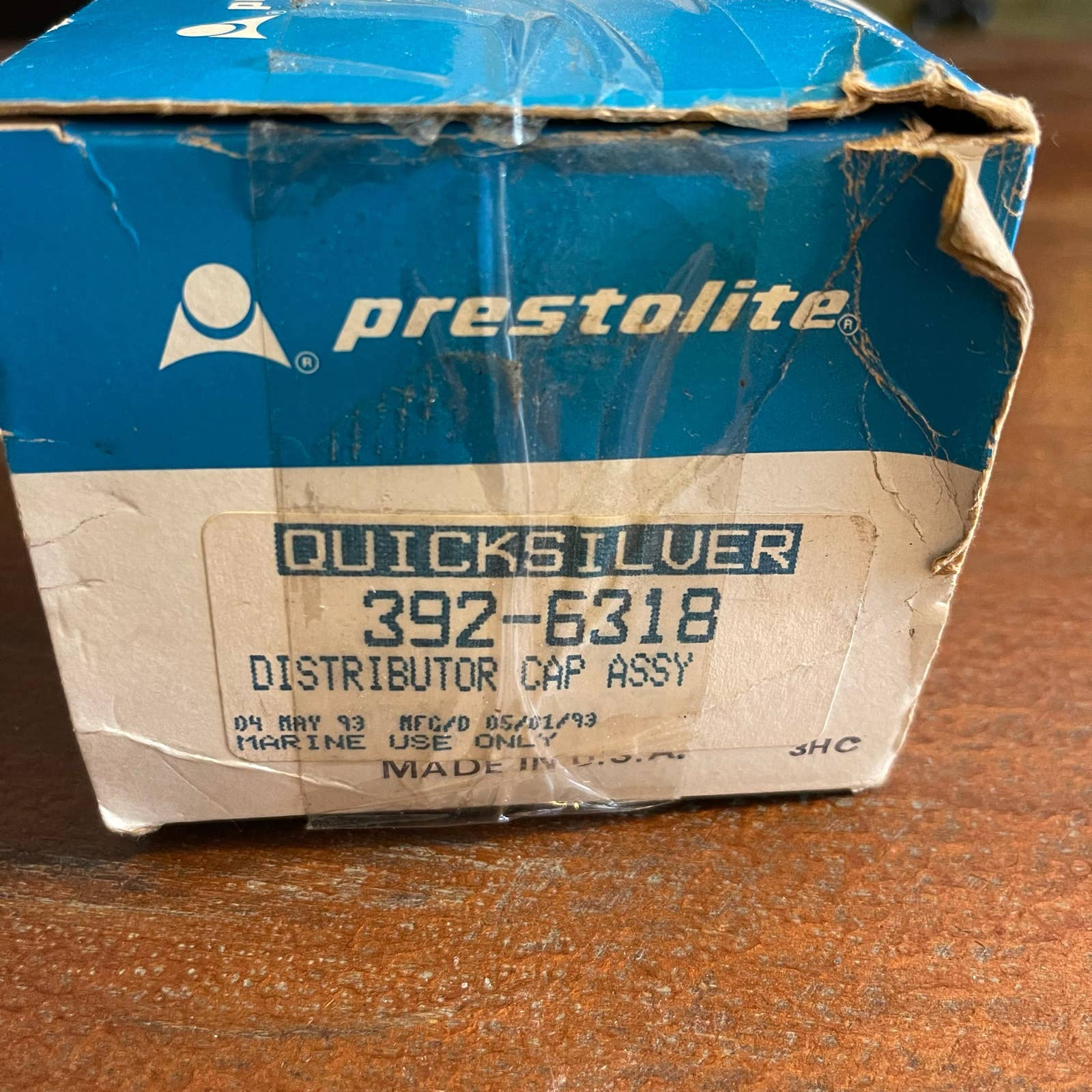 NOS OEM MERCURY MERCRUISER QUICKSILVER DISTRIBUTOR CAP 392-6318 