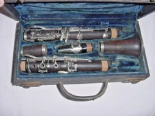 VINTAGE DOUCET WOOD CLARINET  THREE STAR  40s/50s