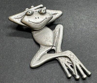 Mali Signed Pewter Relaxed Frog Brooch Pin Dated 4/97 Body Dangles Artisan Nice 