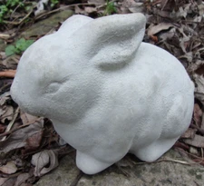Latex rabbit mold 5"L x 3.5"H plaster cement concrete bunny rubber mould