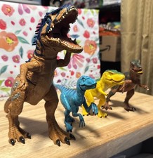 4 Dinos Some Jurassic World Tyrannosaurus Rex dinosaur toy, Jurassic World  