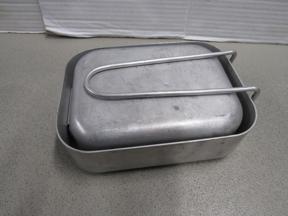 1981 Dutch Military Mess Kit Cooking Set 2 Piece Aluminum Pans