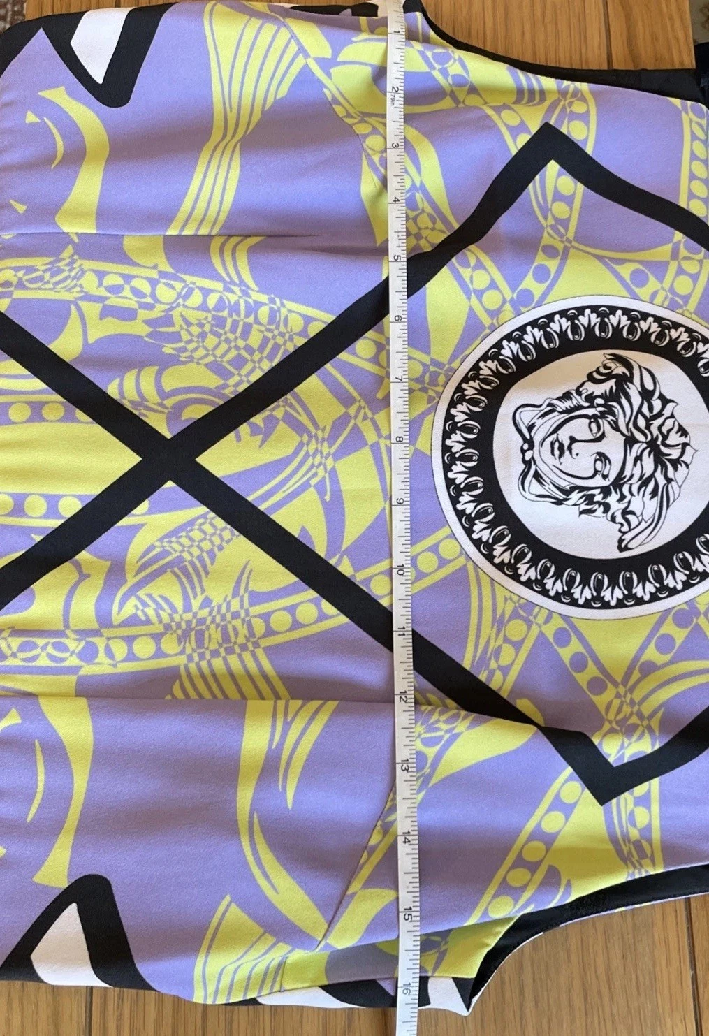 Abito smanicato GIANNI VERSACE Medusa ITALIA TG 44. Ottime condizioni