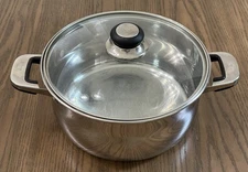 Oneida Immaculate Stainless Steel 18/10 6 QT Stock Pot with Lid 10” x 5" CLEAN!!