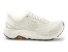 Topo Women's Athletic Ultraventure 4 Salt/Natural Size 7 US 40 EU