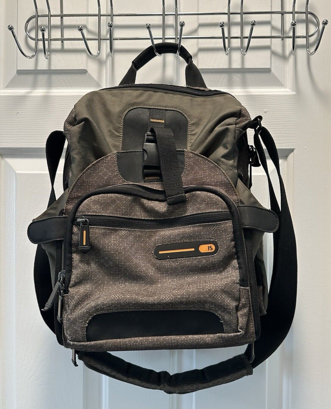Jansport Computer backpack. 7 compartments + Wate… - image 1