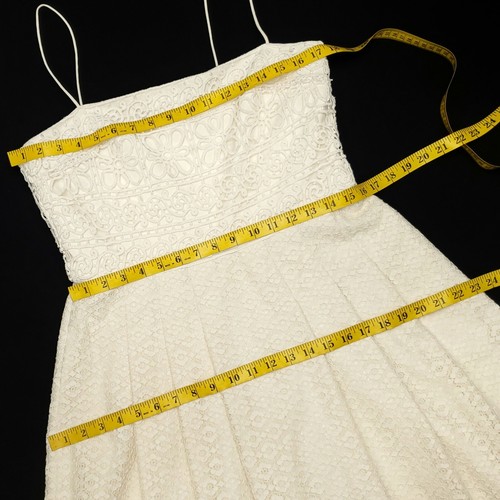 Kay Unger Dress 12 Large Floral Lace Fit and Flare Party Romantic Ivory Demure - Picture 10 of 12