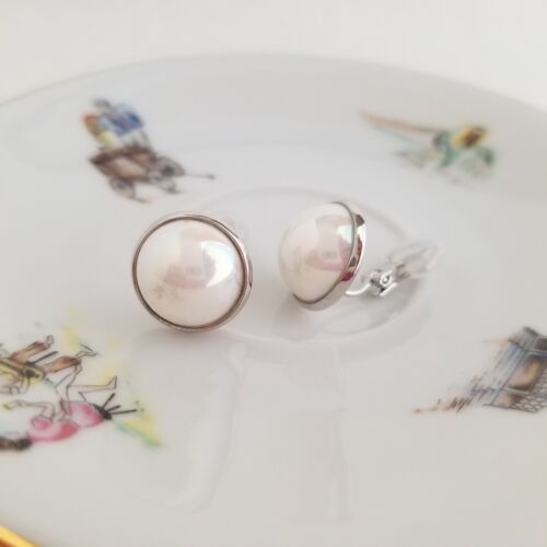 MABE Shell Pearl Clip ON Japanese White 16mm Earrings 14k White Gold Plated