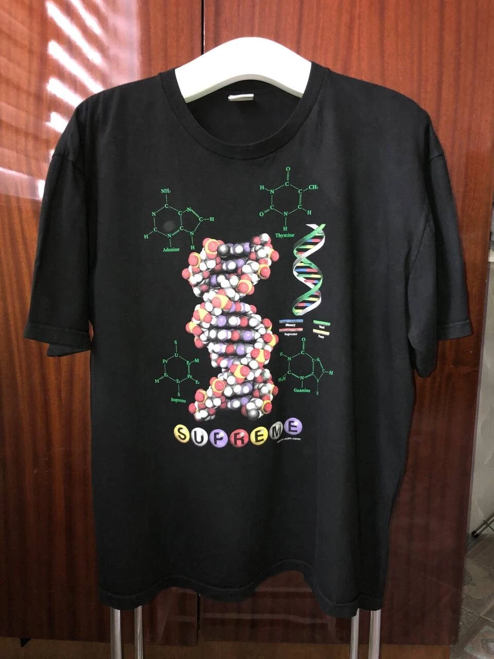 T shirt noir Supreme