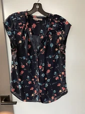 Ladies Daniel Rainn Black and Floral Blouse - Size M