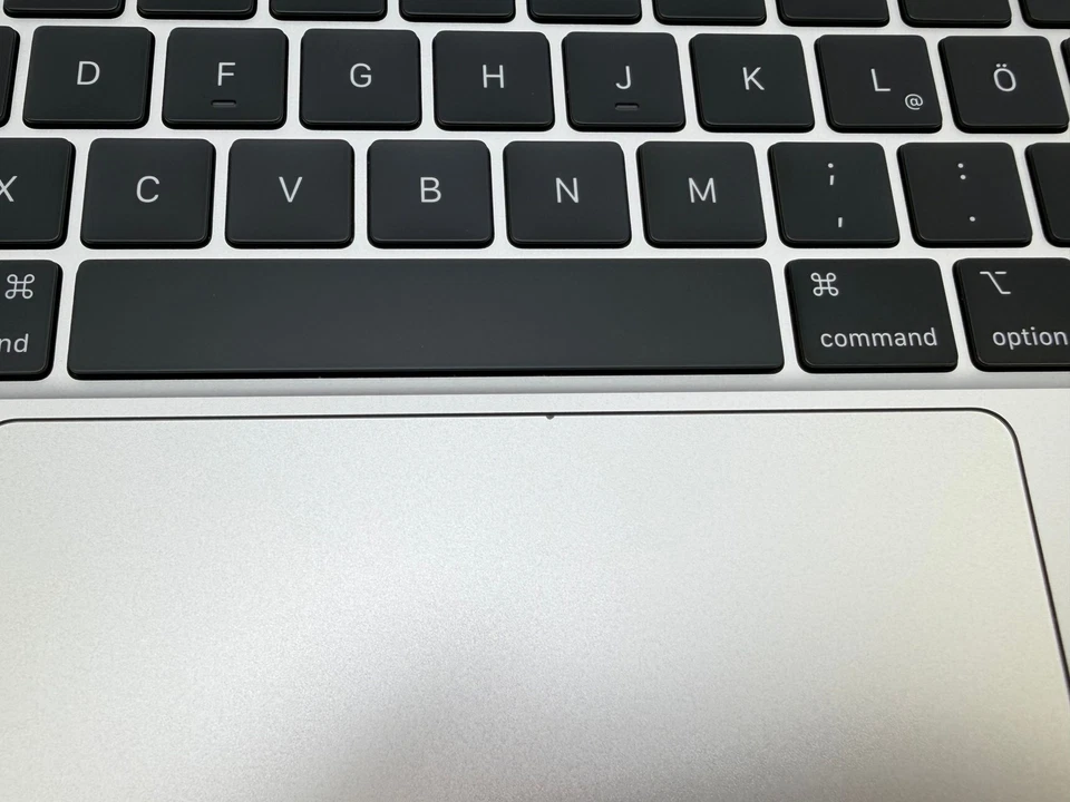 Apple MacBook Pro 13" 2020 · i5 · 32GB · 512GB, Foto 4 von 5