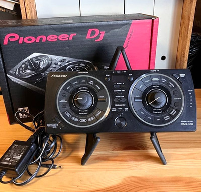 Pioneer DJ RMX-500 DJ Effects Pedal (Tested and Working) from Japan with Box