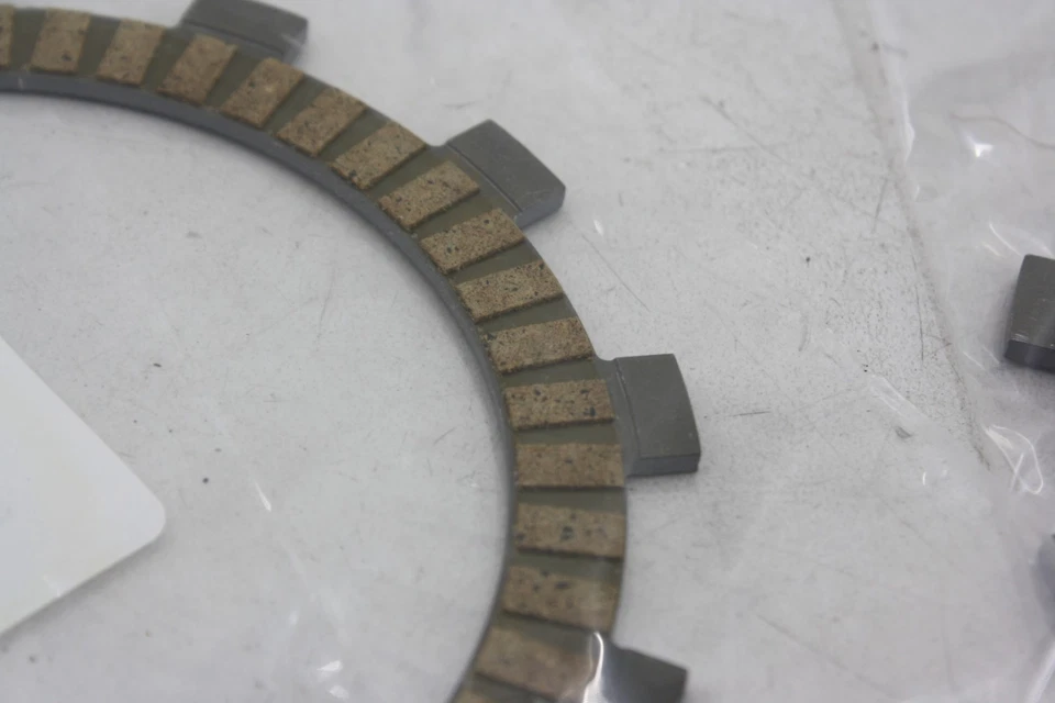 КОМПЛЕКТ ИЗ 7 ФРИКЦИОННЫХ ПЛАСТИН СЦЕПЛЕНИЯ VESRAH ДЛЯ 01–16 KAWASAKI KLX250 СДЕЛАНО В ЯПОНИИ - Изображение 3 из 4