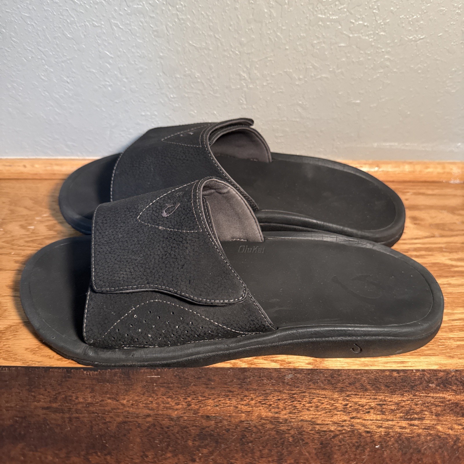 Olukai Nalu Slide Black Mens Size 13M Comfortable Slip-On Sandal Flip Flop