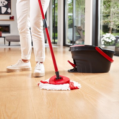 Vileda Easy Wring And Clean Turbo Mop With 2 Refills