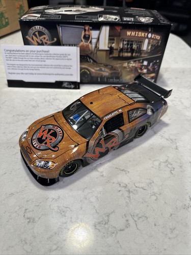 Dale Earnhardt Jr. Whisky River 2009 Impala SS 1:24 - Picture 6 of 19
