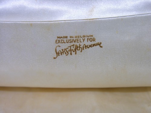 Vintage Saks Fifth Avenue Clutch White Beaded Made In Belgium - Picture 3 of 3