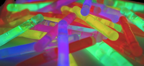 100x Mini Knicklichter, Dream Glow, Leuchtstäbe, Bissanzeiger, Glowsticks, Party