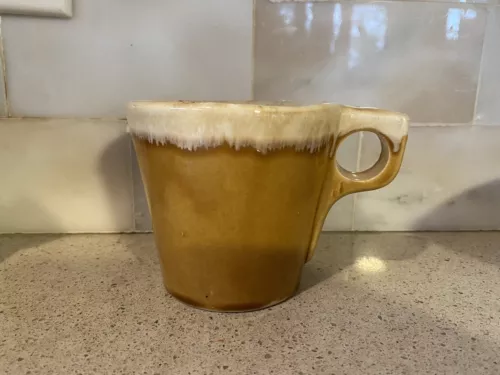 Vintage MCM Hull USA Pottery Oven Proof Butterscotch Drip Glazed Coffee Mug