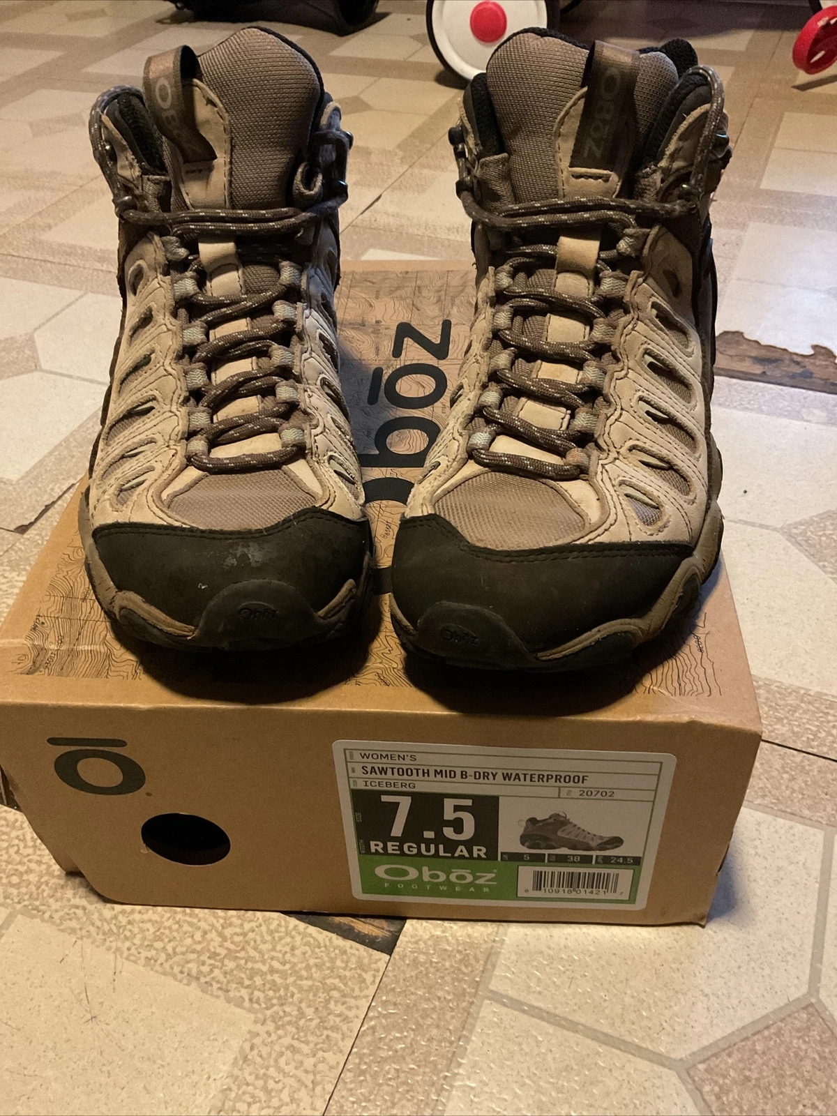 Women's OBOZ Sawtooth Shoes Size 7.5B Dry Waterproof Hiking Gray Tan Mid-Top