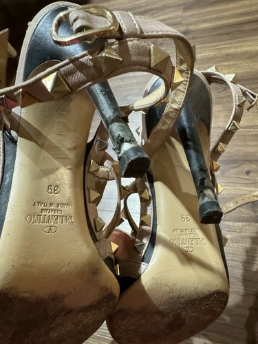 Valentino Heels - Picture 7 of 7