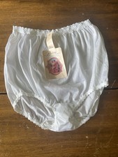 Vintage Backstage Lingerie Collection Nylon Panties Granny White Size 6 Nylon
