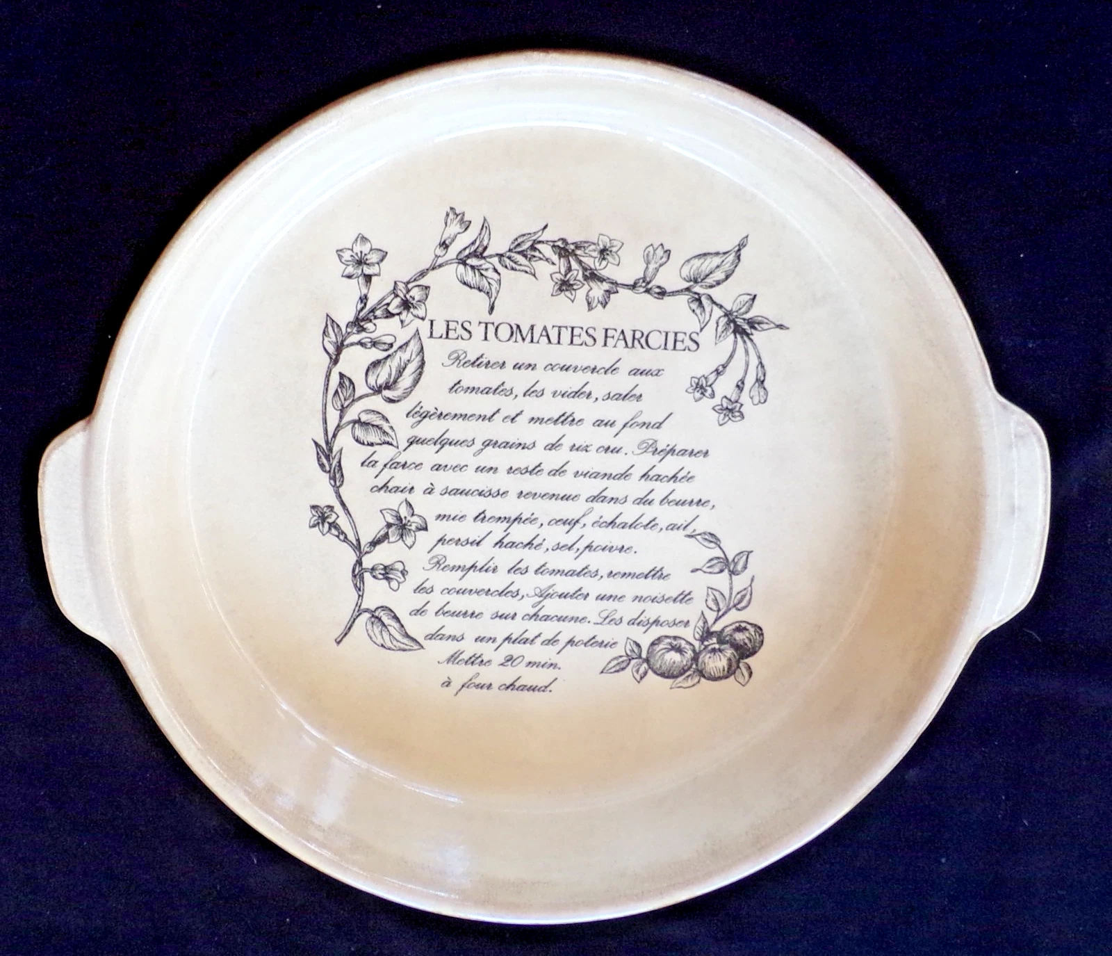 VINTAGE "LES TOMATES FARCIES"Made in France STONEWARE ROUND PIE TART BAKE DISH