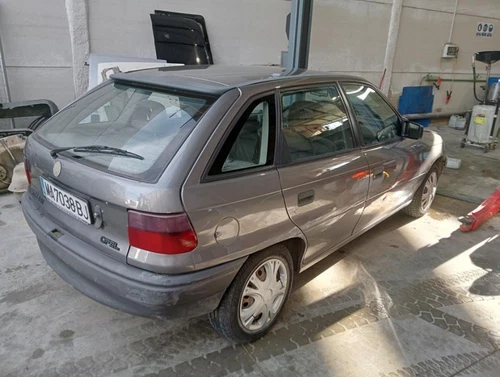 394448 Piloto Trasero Derecho para OPEL ASTRA F BERLINA GL 1993 136046 - Imagen 3 de 9