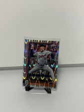 2025 Topps Chrome - Ty Madden #285 RayWave Refractor (RC)