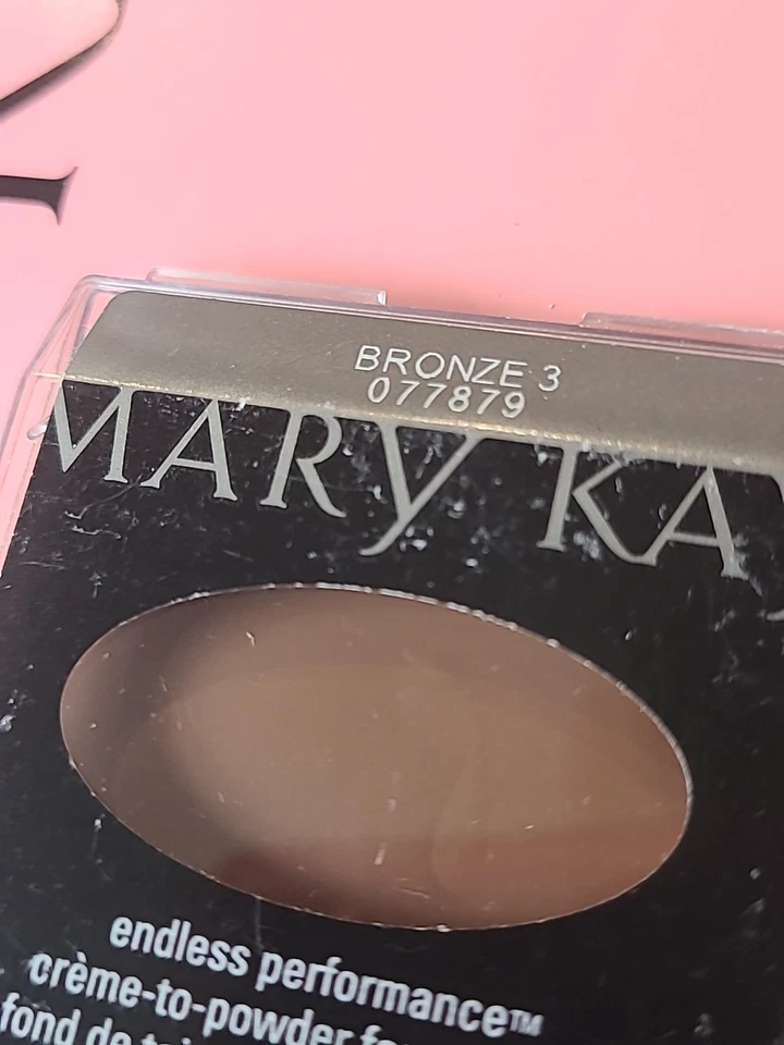 Mary Kay Endless Performance Creme to Powder Foundation Bronze 3 ✨EINGESTELLT✨️ - Bild 2 von 3