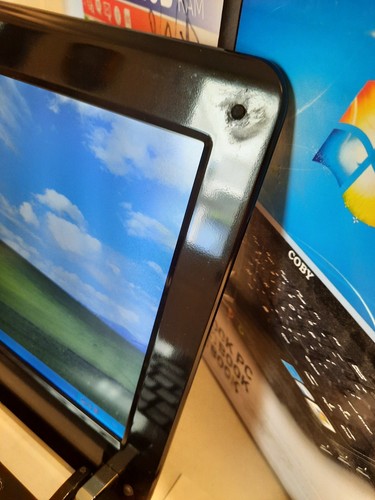 Coby 10" Intel Atom N455 1.66GHz 1GB RAM 250GB HDD Windows XP Pro SP3 - BAT BAD - 第 8/21 張圖片