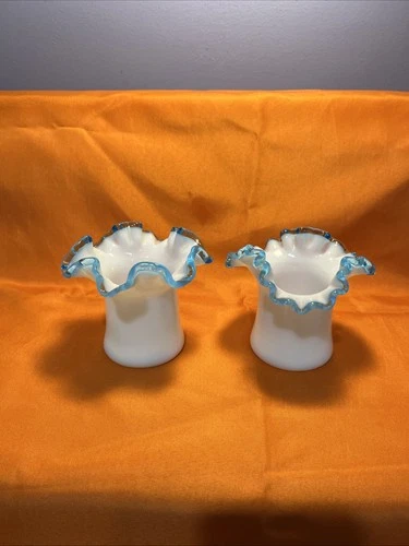 Fenton Aqua Blue Crest Top Hat Vase Ruffled Edged Vintage 4” Tall Set Of 2