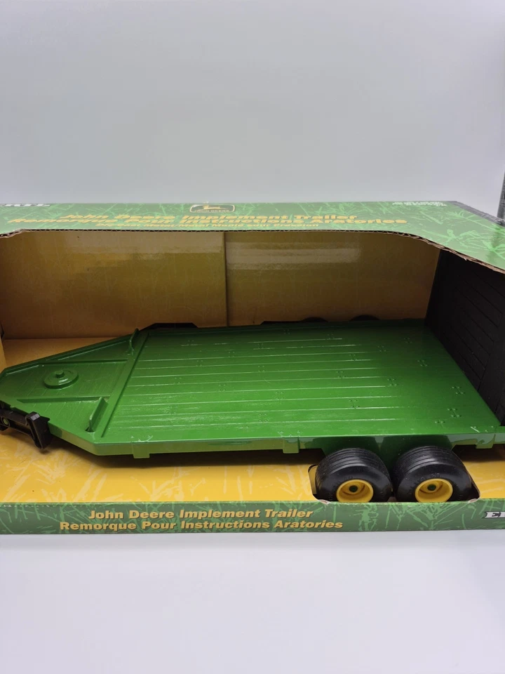 ERTL John Deere Implement Trailer 1/16 Scale Die-Cast #15204 2001 New Sealed - Image 3 of 4
