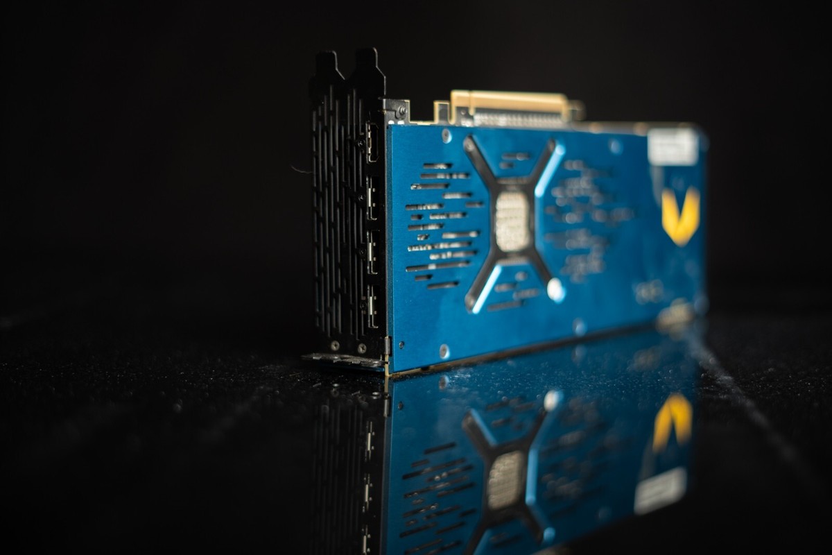 Frontier Edition Amd Vega Series AMD Radeon Vega Frontier 16GB