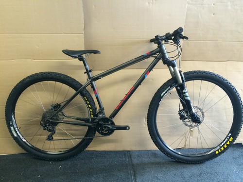 2015 Genesis High Latitude 20 (17.5") - 29er Steel MTB - EX-DEMO - RRP £1199