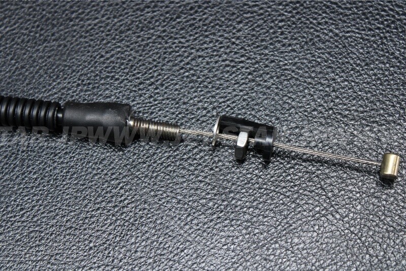 FX140Cruiser'06 OEM (INTAKE) CABLE, THROTTLE 1 Used [Y0051 FX140Cruiser'06 OEM (INTAKE) CABLE, THROTTLE 1 Used [Y0051
