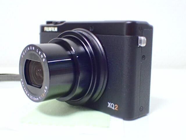 FUJIFILM XQ2 BLACK with box, accessories and 2 spare FUJIFILM XQ2 BLACK with box, accessories and 2 spare