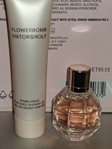 New Viktor Rolf Flowerbomb Edp Travel Size 0 23 Oz 7 Ml 0 5 Oz Shower Gel Ebay