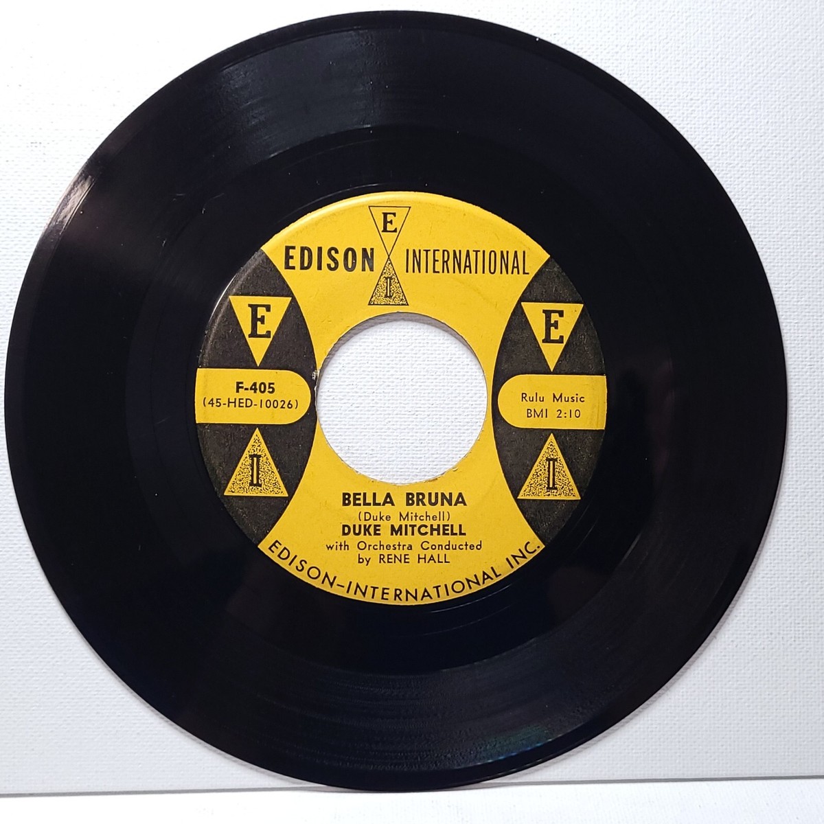 Duke Mitchell 45 Record Bella Bruna / Armen's Theme on Edison Intl