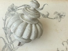 Ancienne Toupie en Bois / Boule d'escalier  - Couleur Beige  Décoration ornement