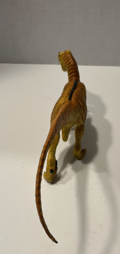 Picture 4 of 5