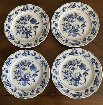 Blue Danube Blue Onion 6 3/4  Bread Plates Set Of 4 Japan
