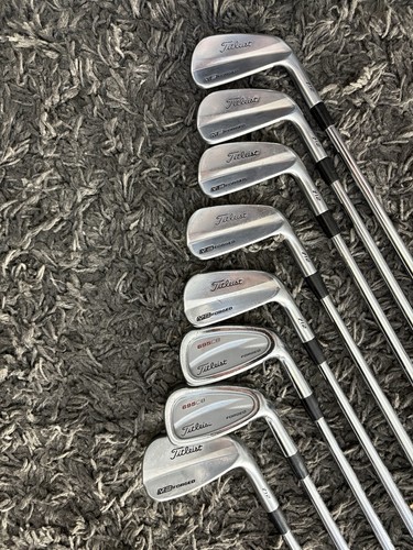 ENSEMBLE DE FERS de golf Titleist AP2 710 Forged 4-Pw 8pcs