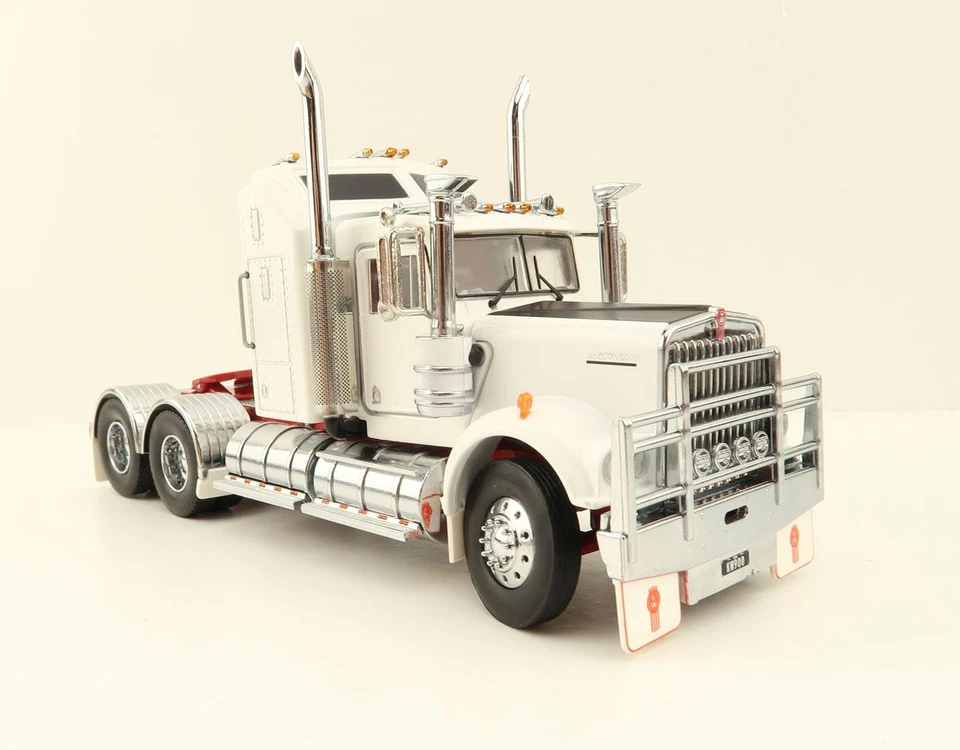 Iconic Replicas Australian Kenworth W900 6x4 Truck White Red Alloy 1:50 - Image 2 of 4