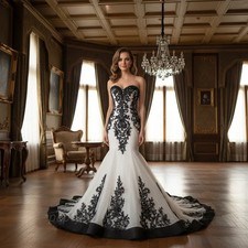Black White Gothic Mermaid Wedding Dress Lace Appliques Backless Bridal Gowns